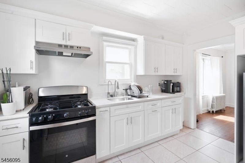 168 Garden Ave
