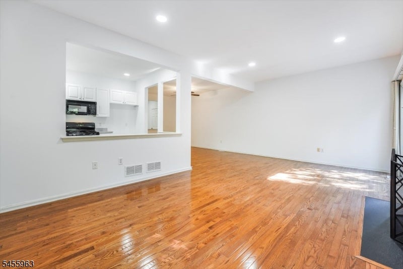 627 Old Dover Rd