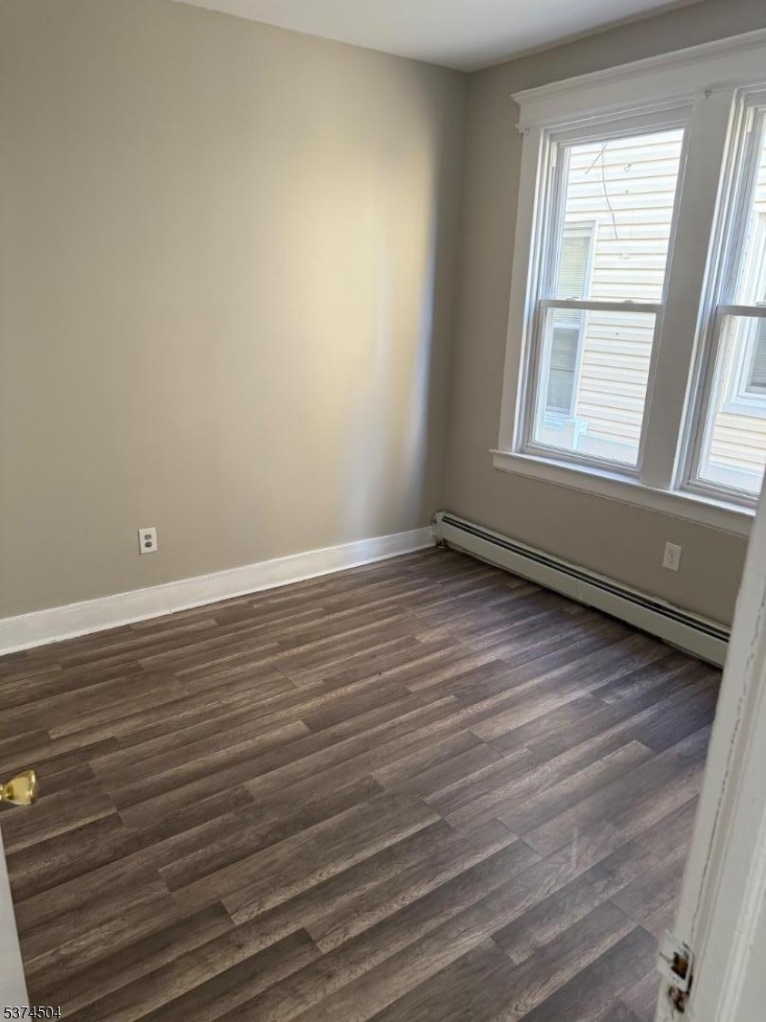 29 Nassau Pl