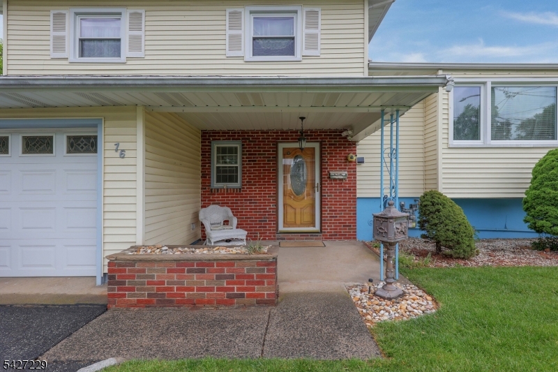 76 Harrison St