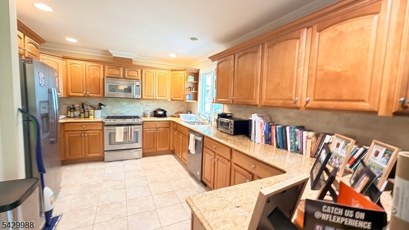 29 Skymark Ct