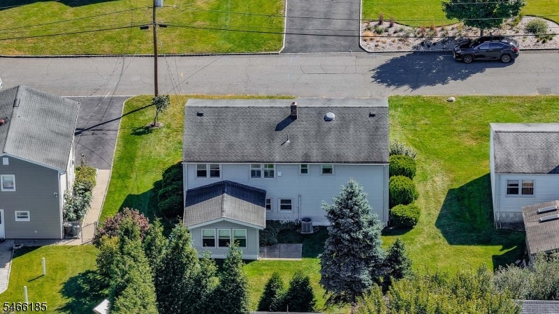 15 Roselle Ave