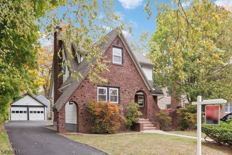 451 Sagamore Ave Teaneck Twp. NJ 07666