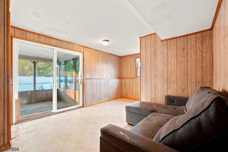 31 Beachwood Rd