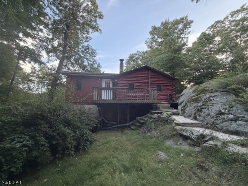 68 Mountain Spring Rd