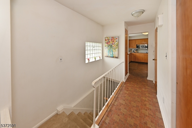 16 Butternut Ave