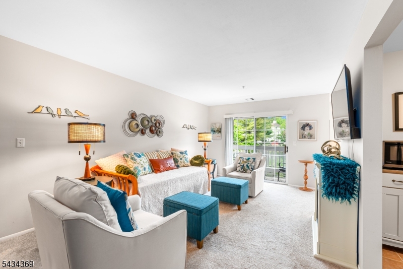 170 Whisper Way E.