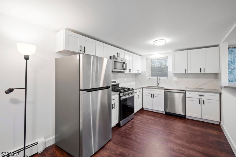 1315 Anderson Ave 32