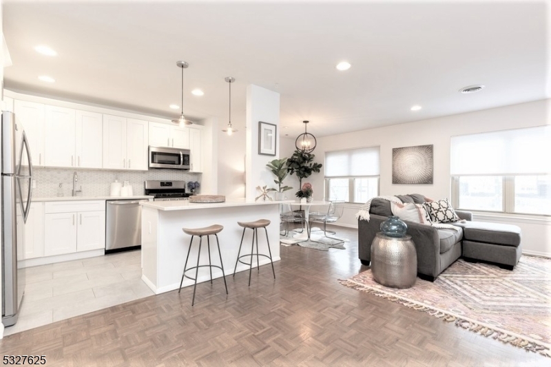 27 Up Mountain Ave C2701 1