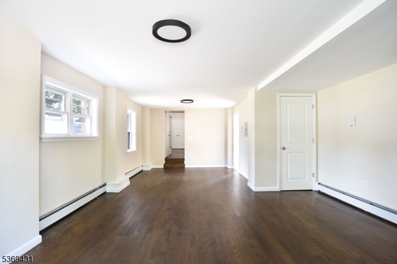 285 Orchard Ter