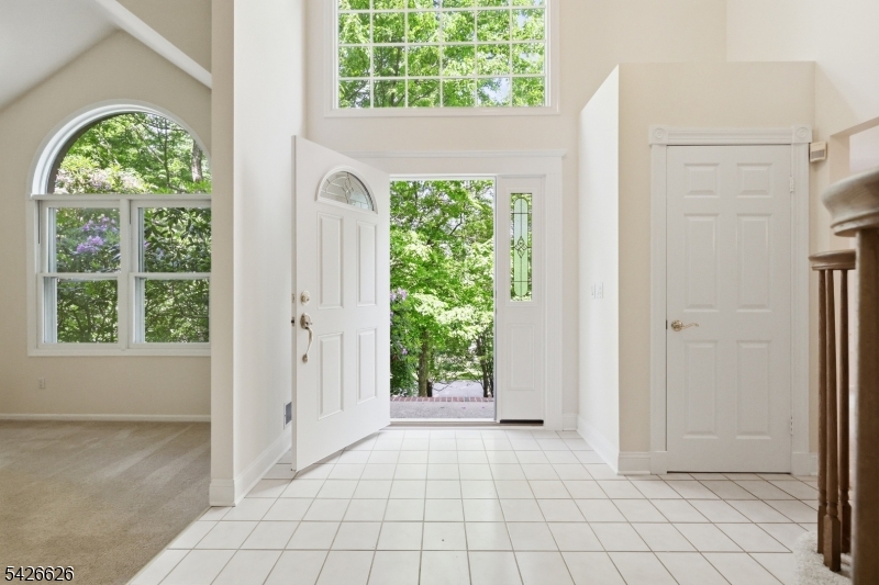 20 Indian Run Rd