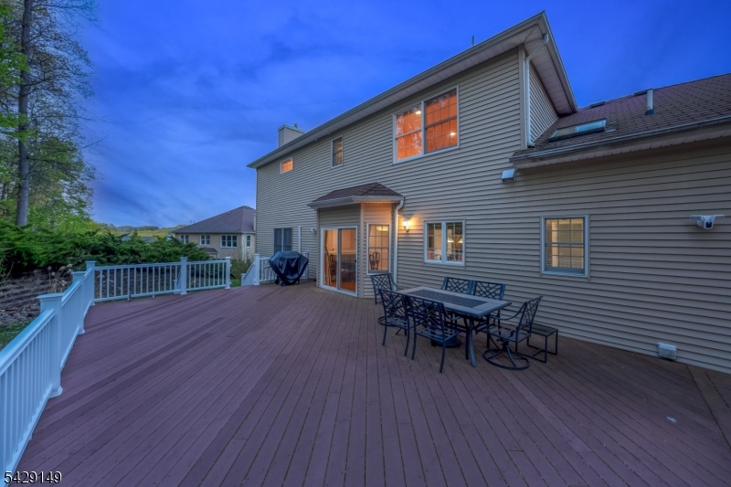 72 Gatheringhill Ct