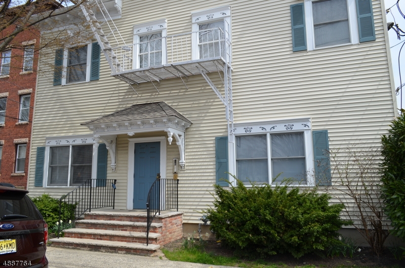 50 Cook Ave 3A