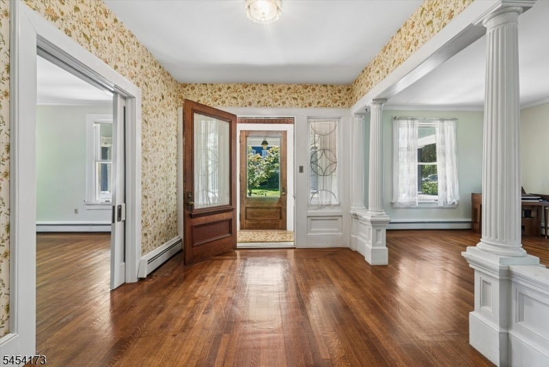 9 Linwood Ave