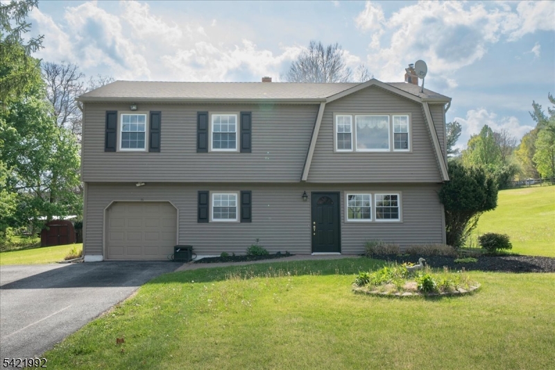15 Carol Dr