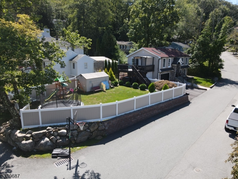 71 Cherokee Ave