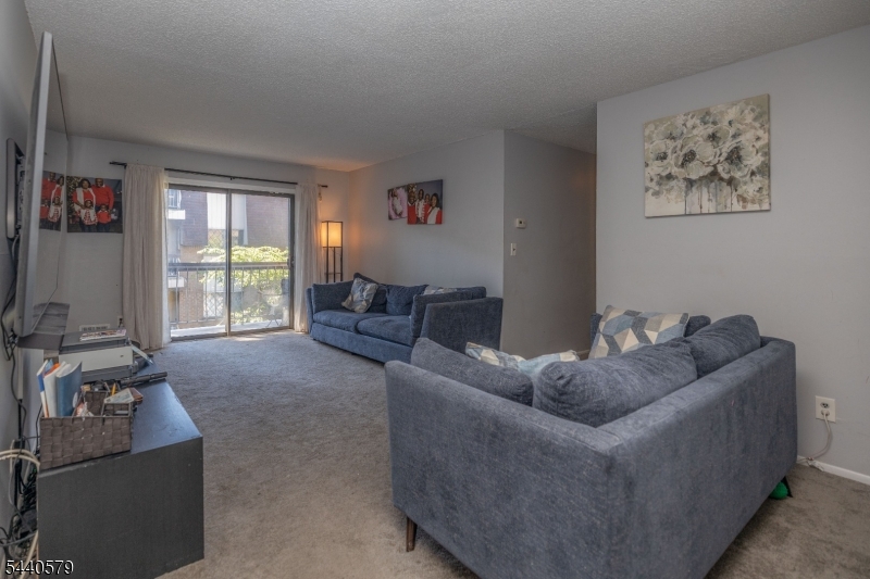 1190 W St George B23 B23