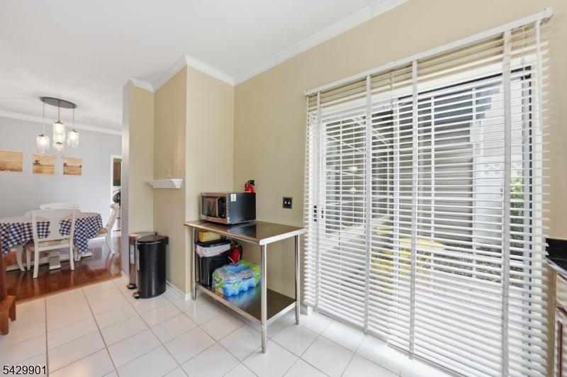 7 Witherspoon Ct 7
