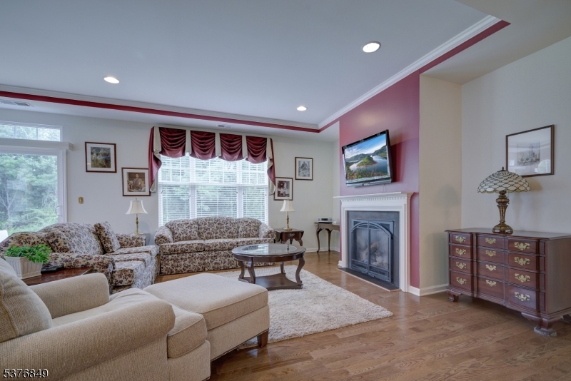 39 Schindler Ct