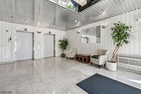 38 Moonachie Rd 116 Hackensack City NJ 07601