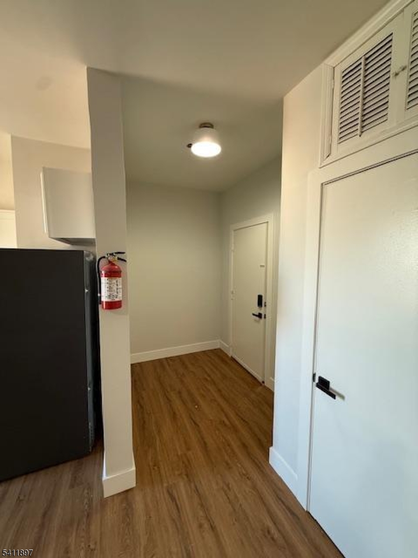 433 Lincoln Ave B8