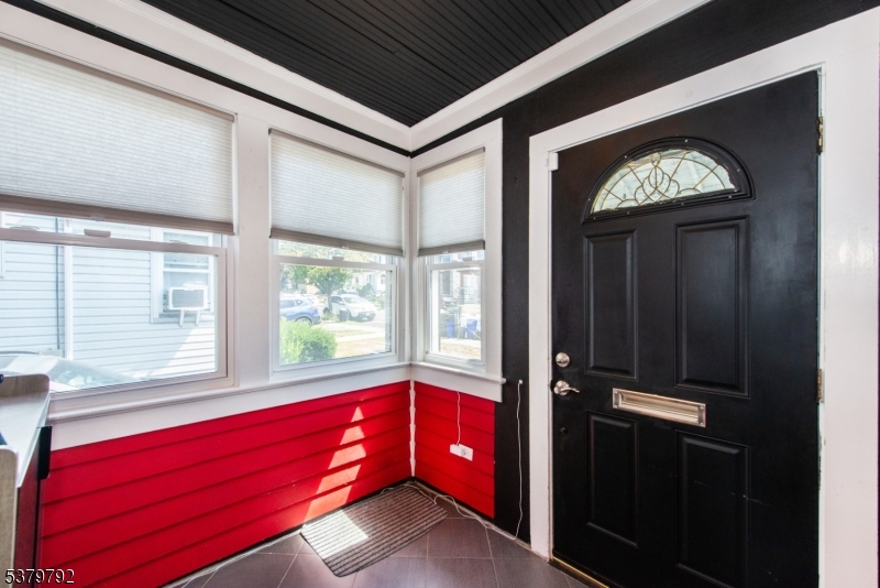 5 Newell Pl