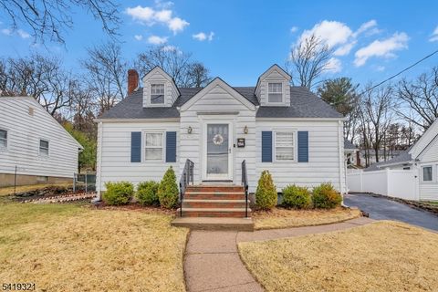 154 Watchung Dr Hawthorne Boro NJ 07506