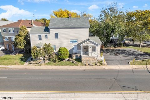 Photo of 553 Chilton St, Elizabeth, NJ 07208 (MLS # 3994266)