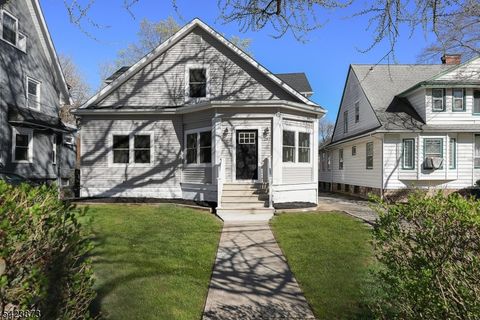 287 Orange Rd Montclair Twp. NJ 07042