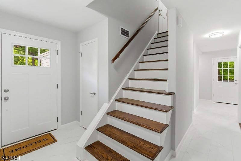 207 Beck Ave