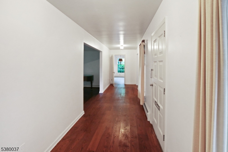 445 Hillside Ave