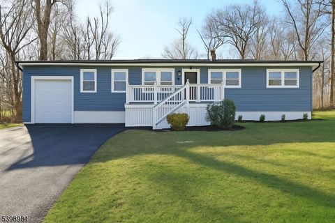 36 Ruth St Hopatcong Boro NJ 07874