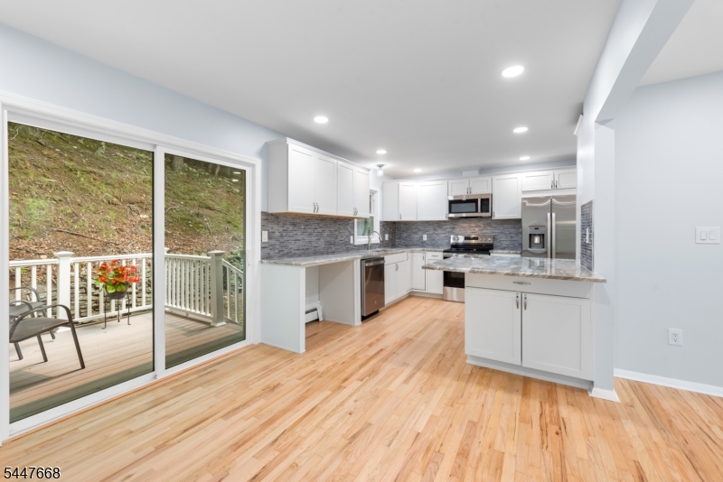 85 Upper Mountain Ave