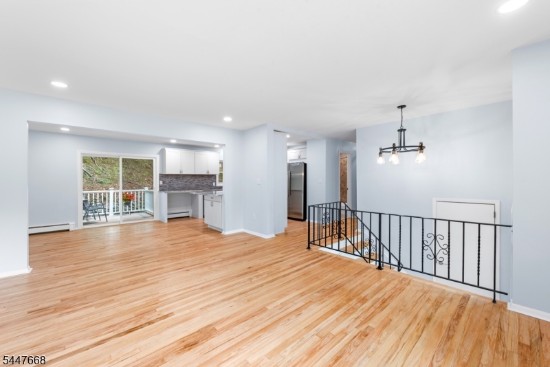 85 Upper Mountain Ave
