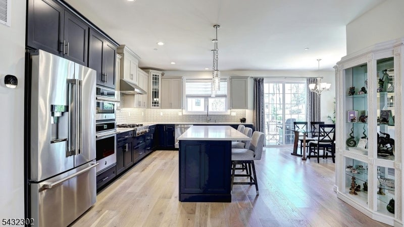 32 Melody Ln