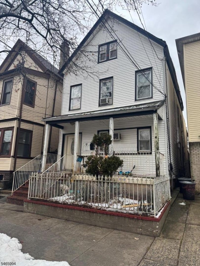 514 Marshall St
