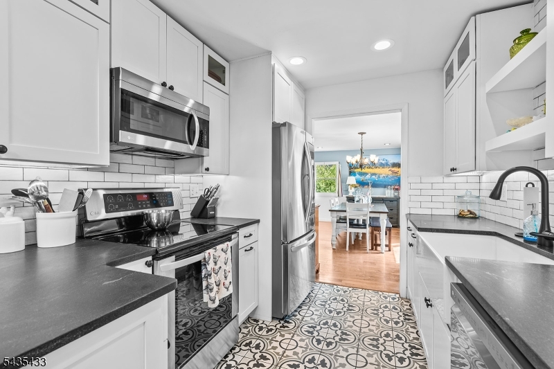 61 Tamarack Trl