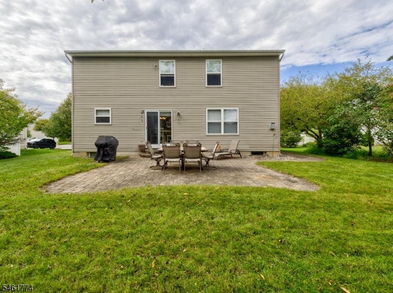24 Alvin Sloan Ave