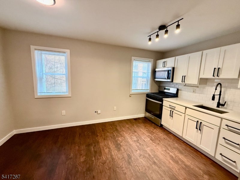196 Spring St 2