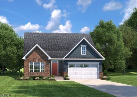 4 Redwood Run Mansfield Twp. NJ 07865