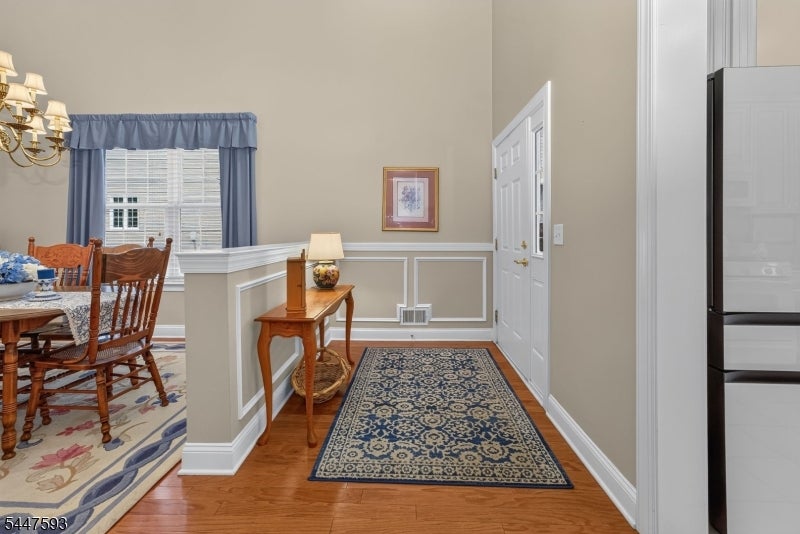 87 Saratoga Ct