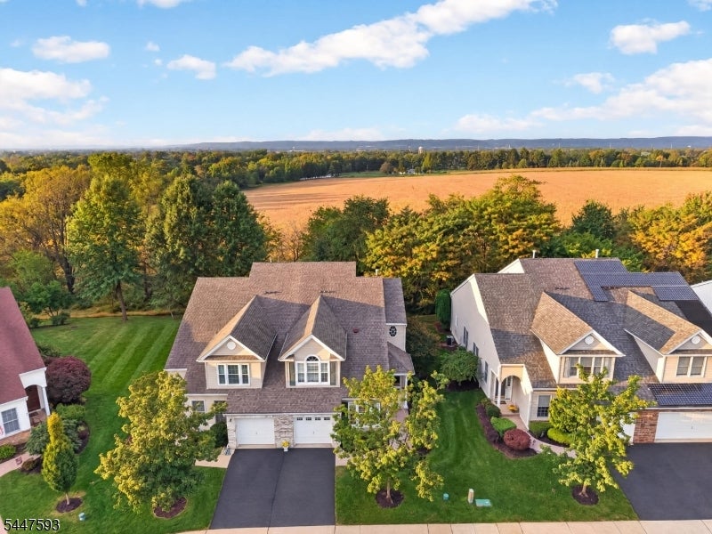 87 Saratoga Ct