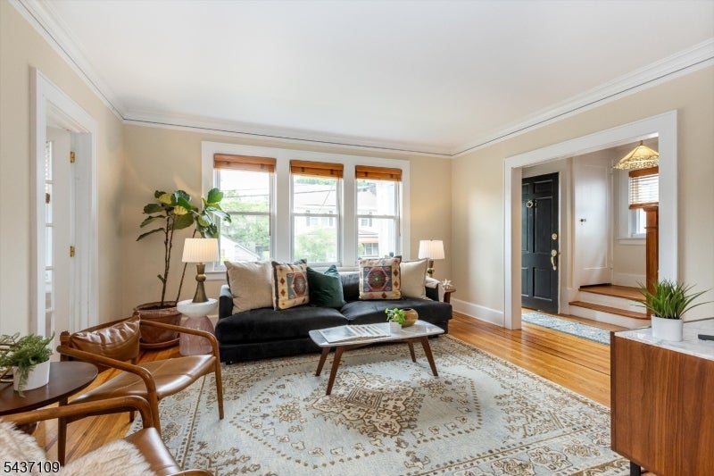 9 Amherst Ct