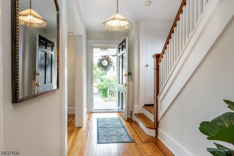 9 Amherst Ct