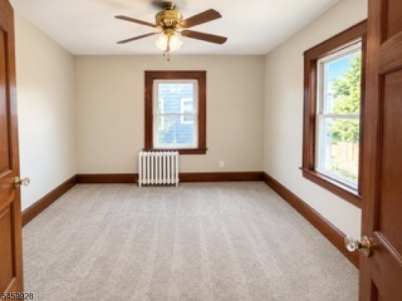 418 Locust Ave