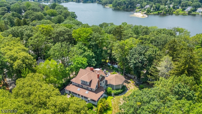 21 Hillcrest Rd