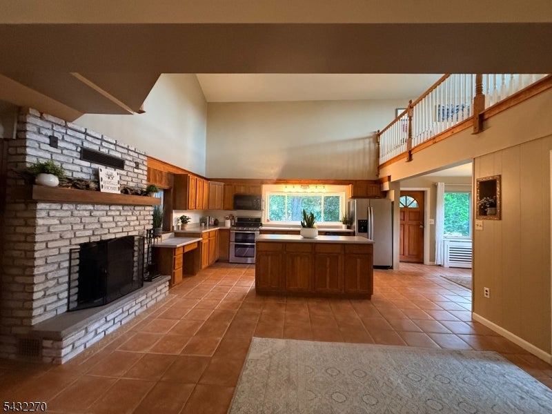 106 Poplar Grove Ter