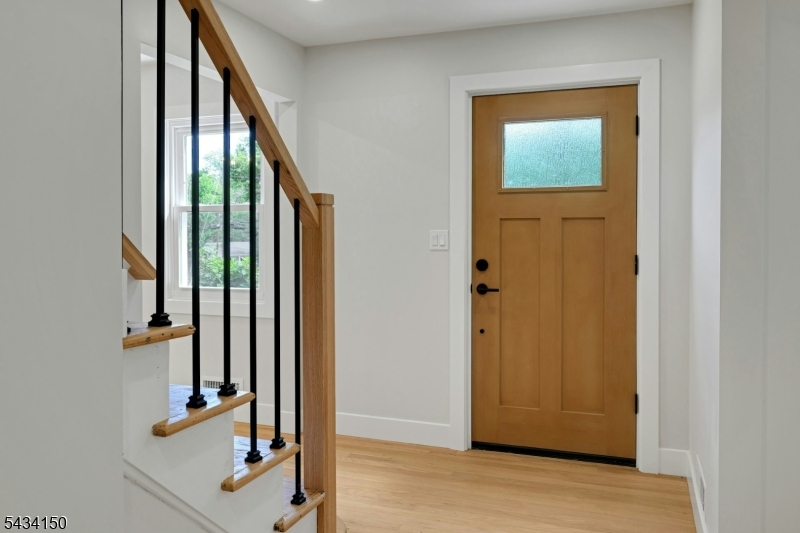 47 Fieldstone Dr