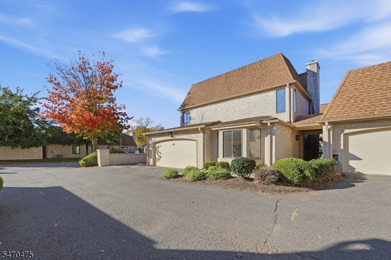 17 Park Gate Dr