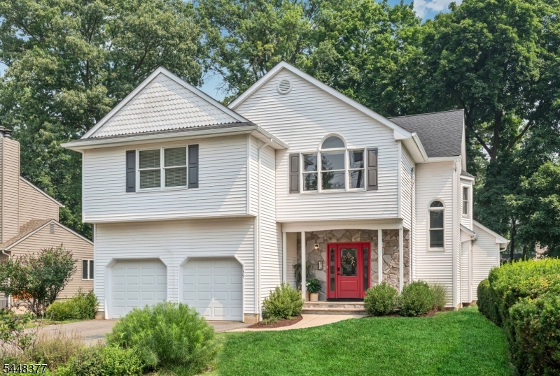 135 Bellair Rd